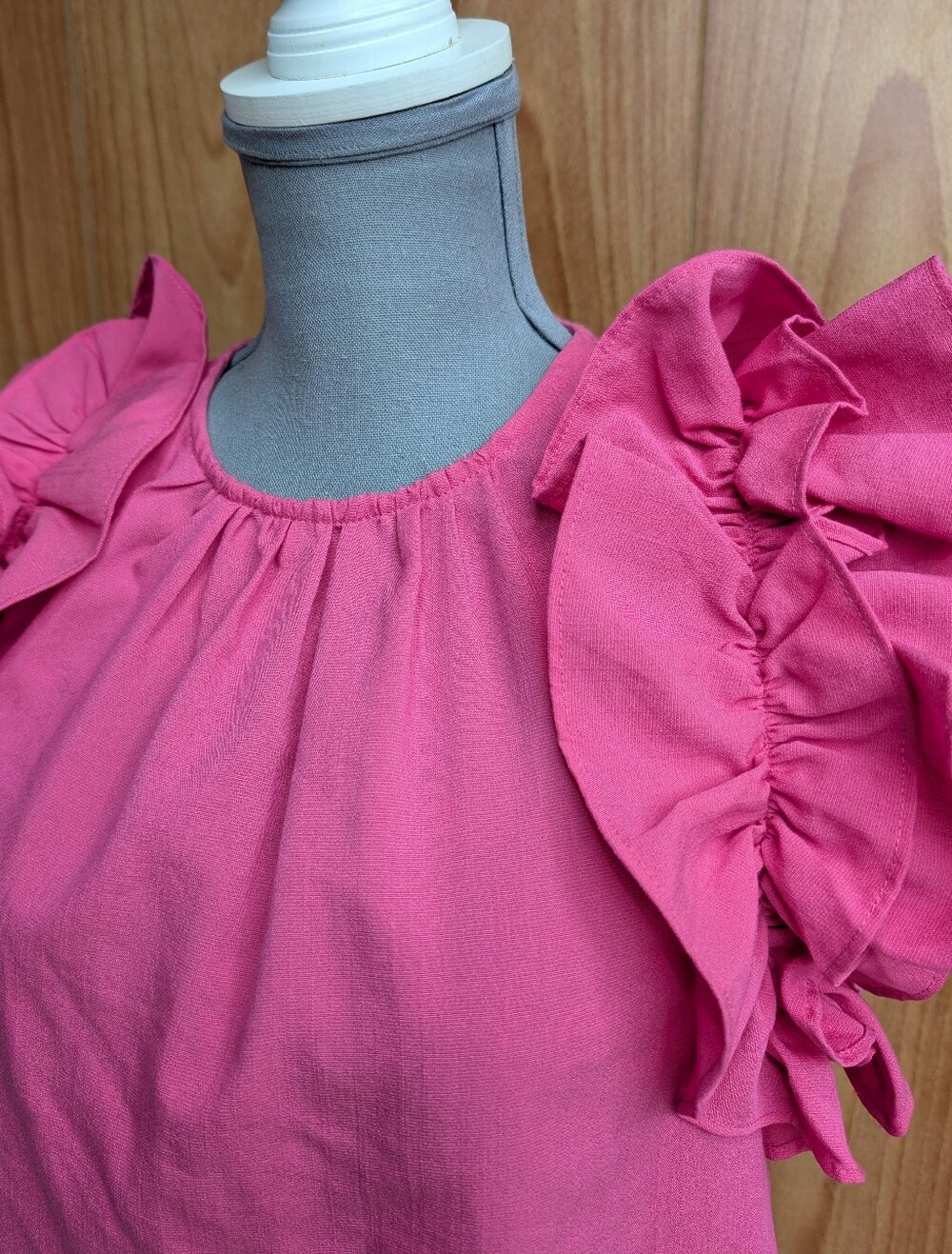 Entro Dawn of My Heart Hot Pink Ruffled Sleeve Flutter Top Blouse Small - Picture 3 of 12